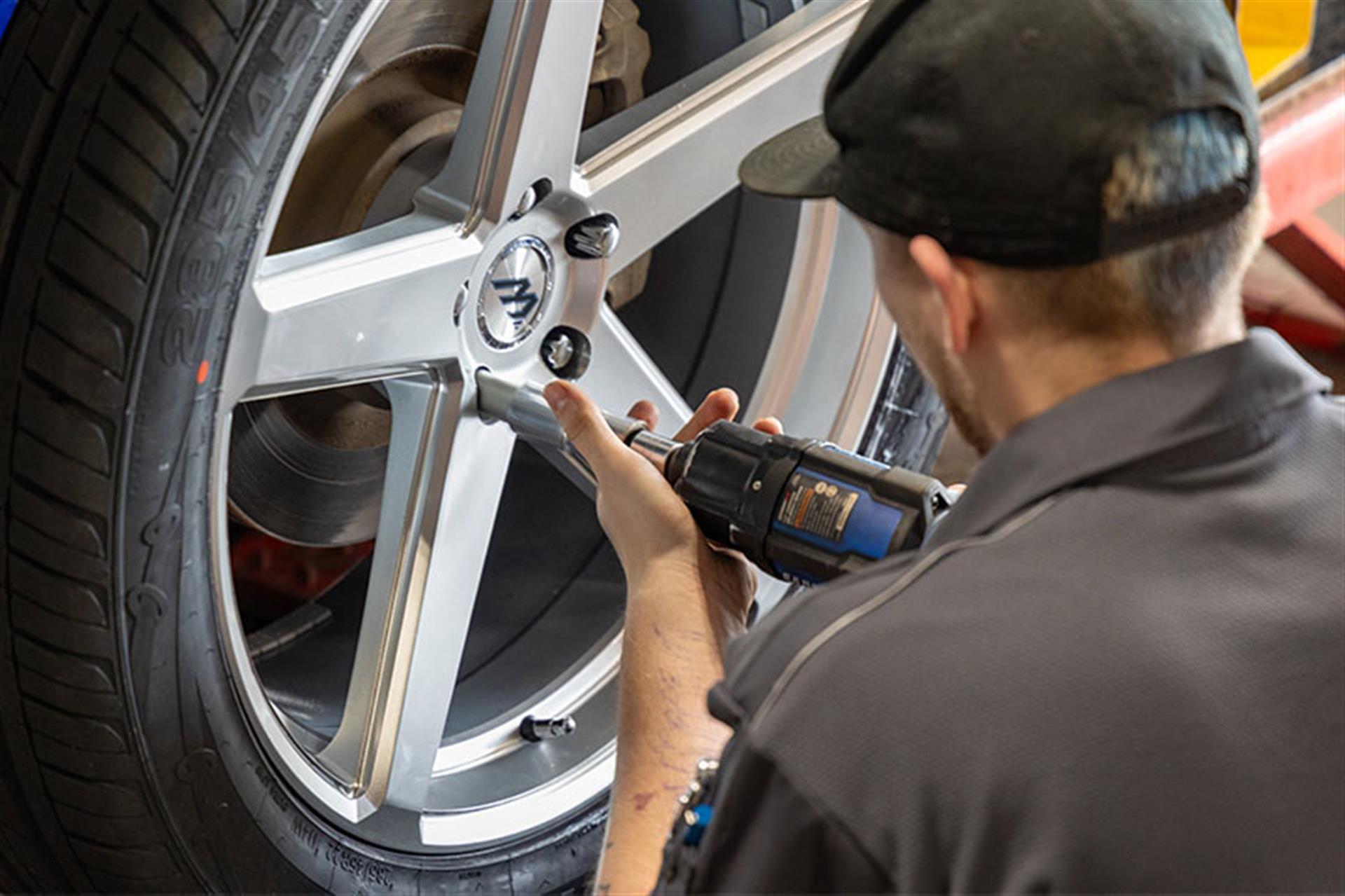 Wide Selection of Premium Wheels & Tires - Rent to Own Rims - Custom ...