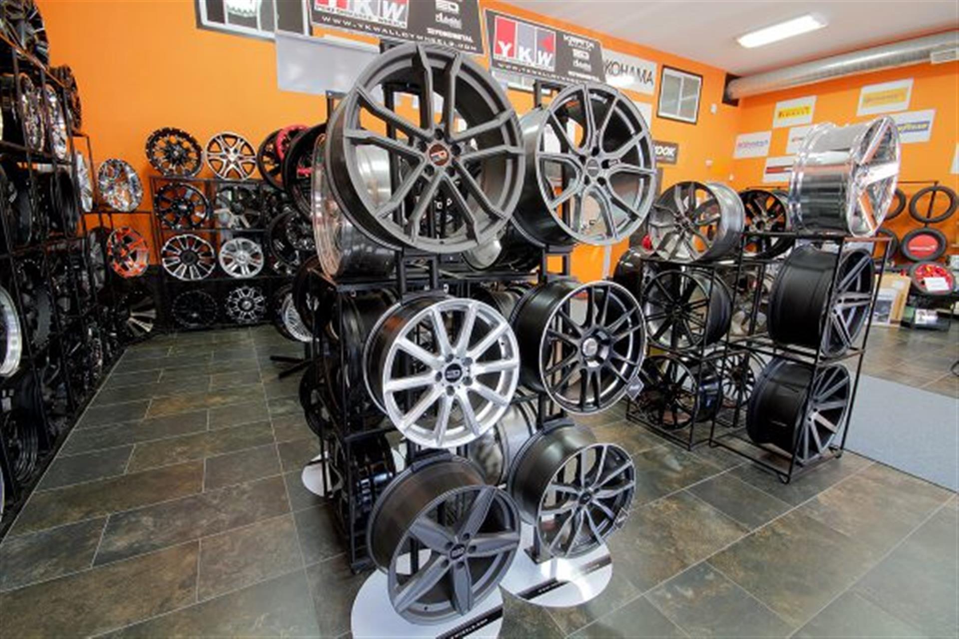 Sipan shop photo 25