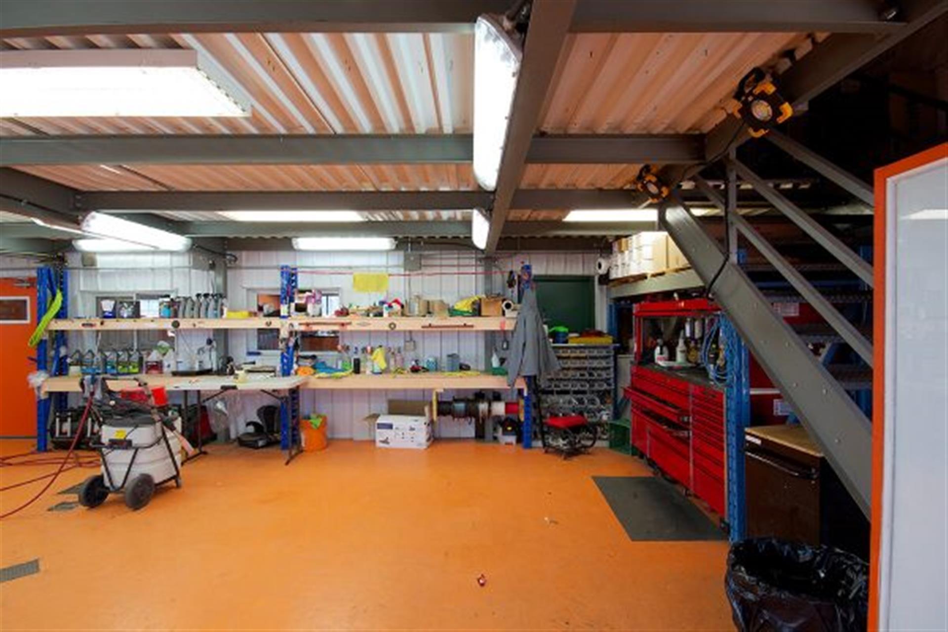 Sipan shop photo 6