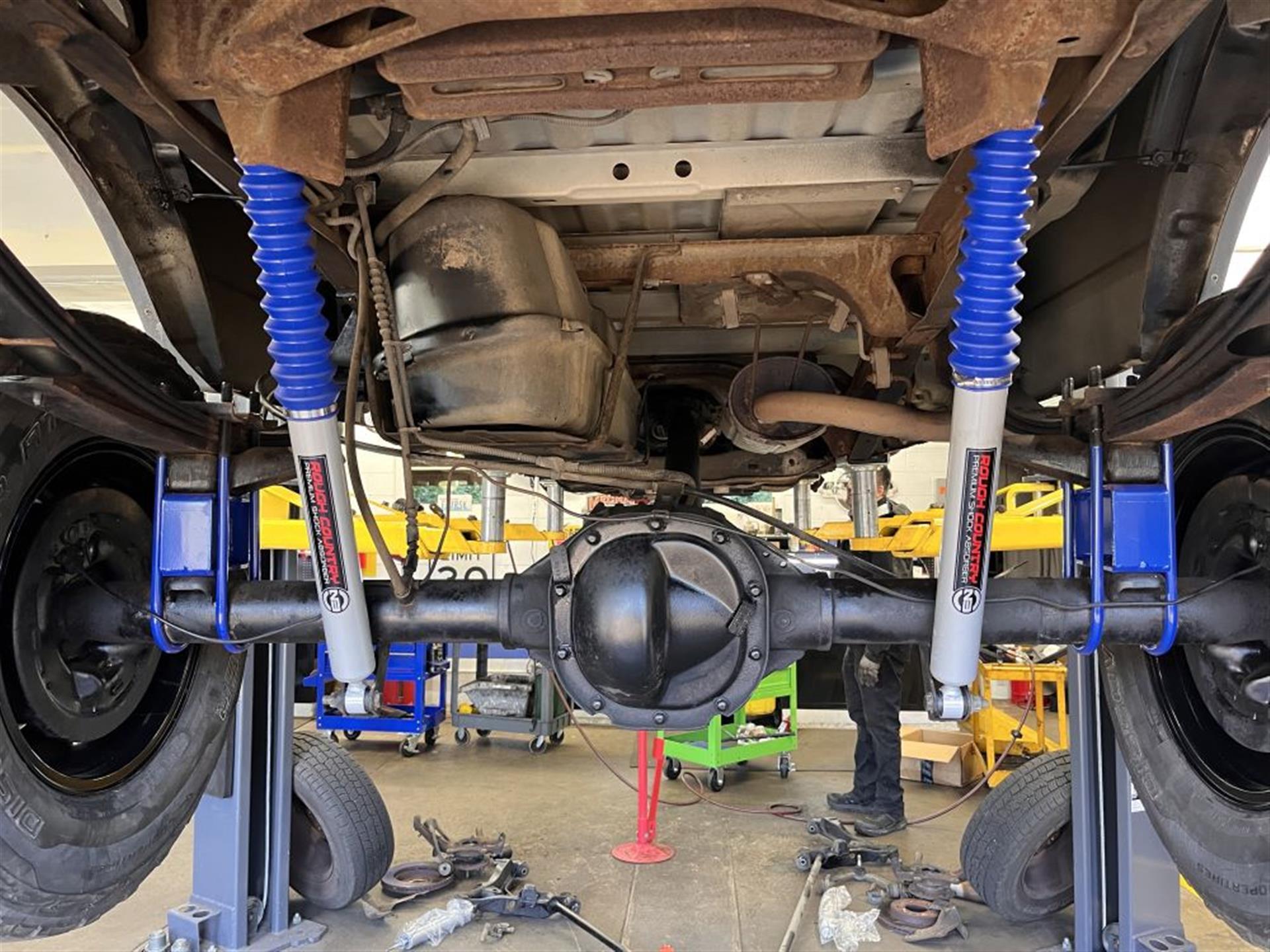 Suspension Installation - bright blue suspension