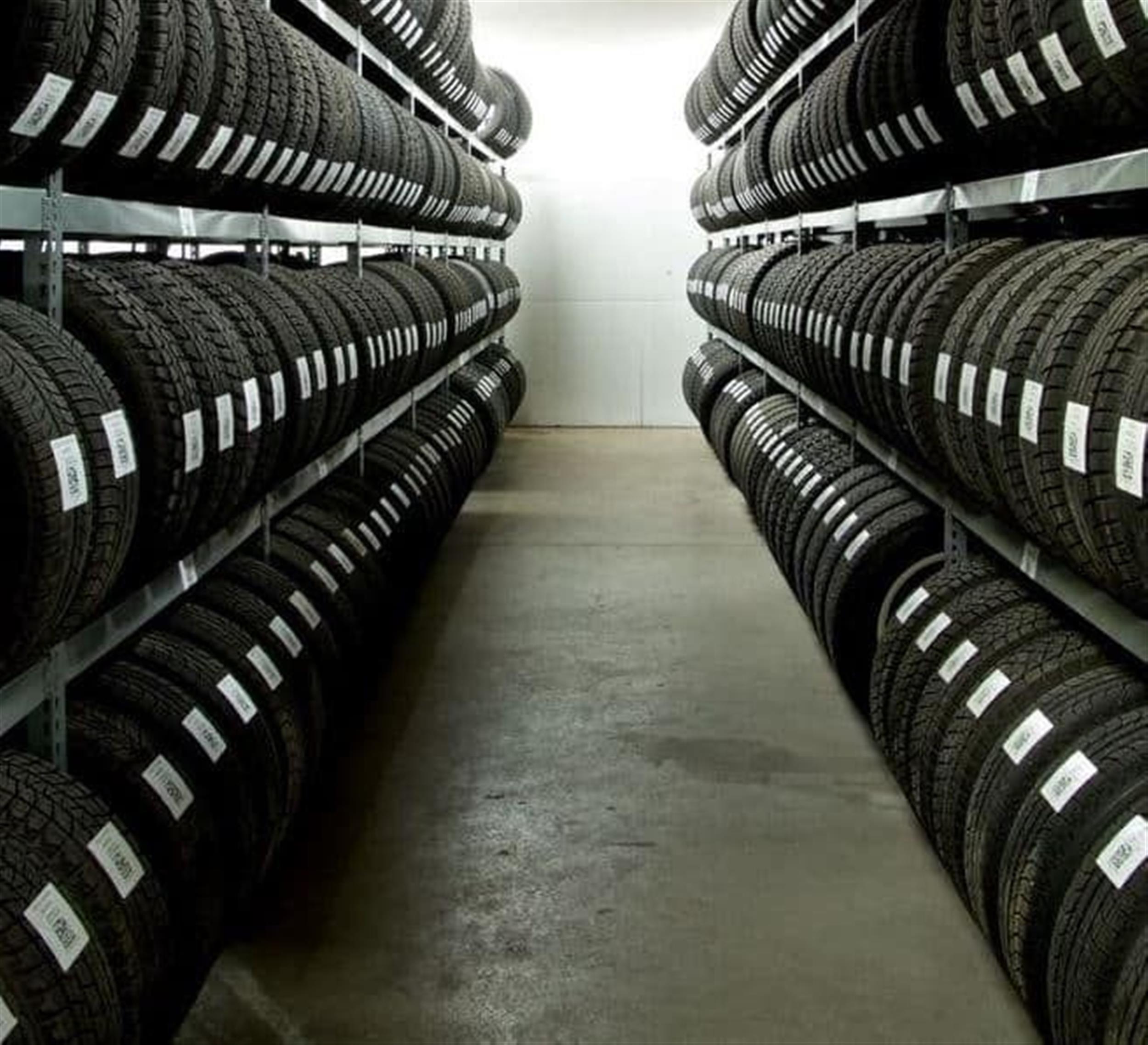 Image de Seasonal Tire Storage